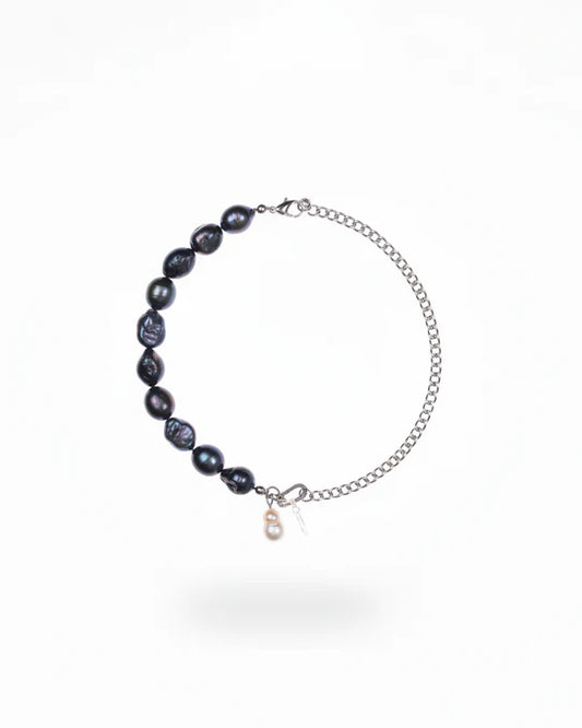 Black Drizzle Choker Pearl